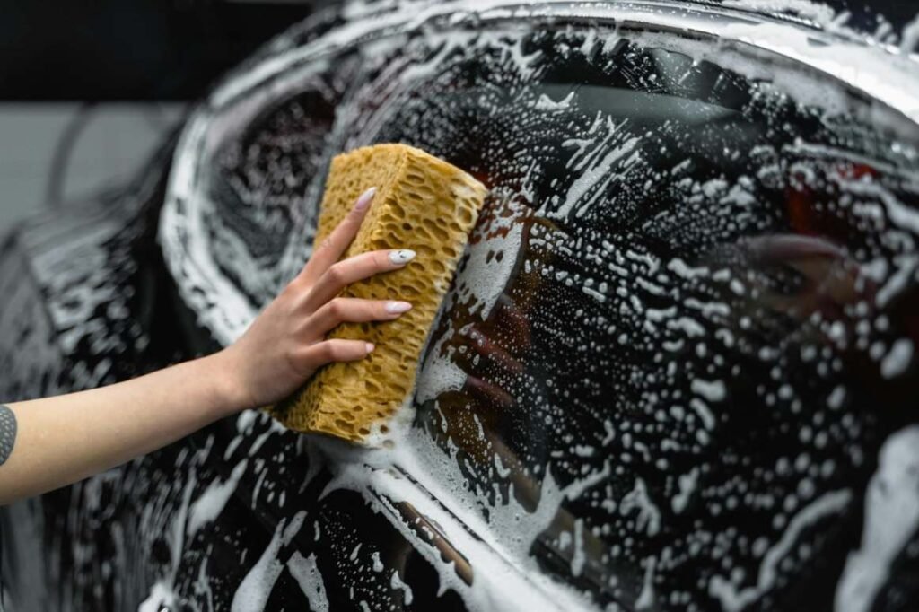 HANDWÄSCHE AUTO